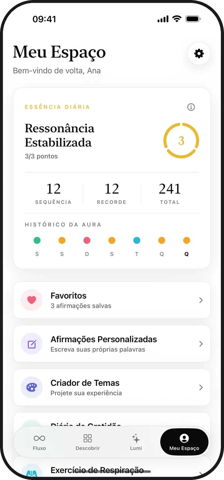 A tela Meu Espaço do Lumina com a essência diária, a sequência e os itens salvos