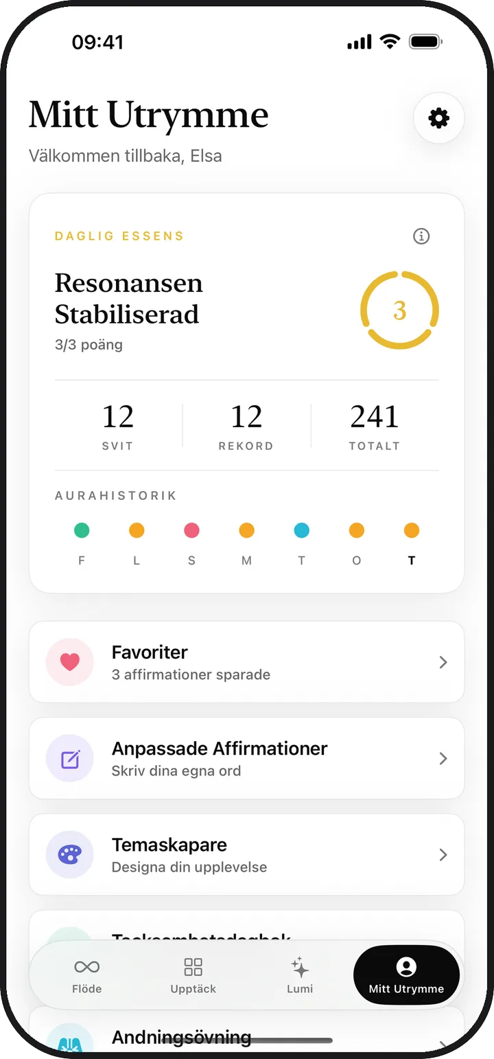 Skärmen Mitt Utrymme i Lumina med daglig essens, svit och sparade objekt